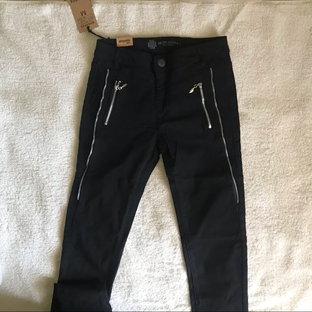 Jeans 👖 - Picture 2 of 4
